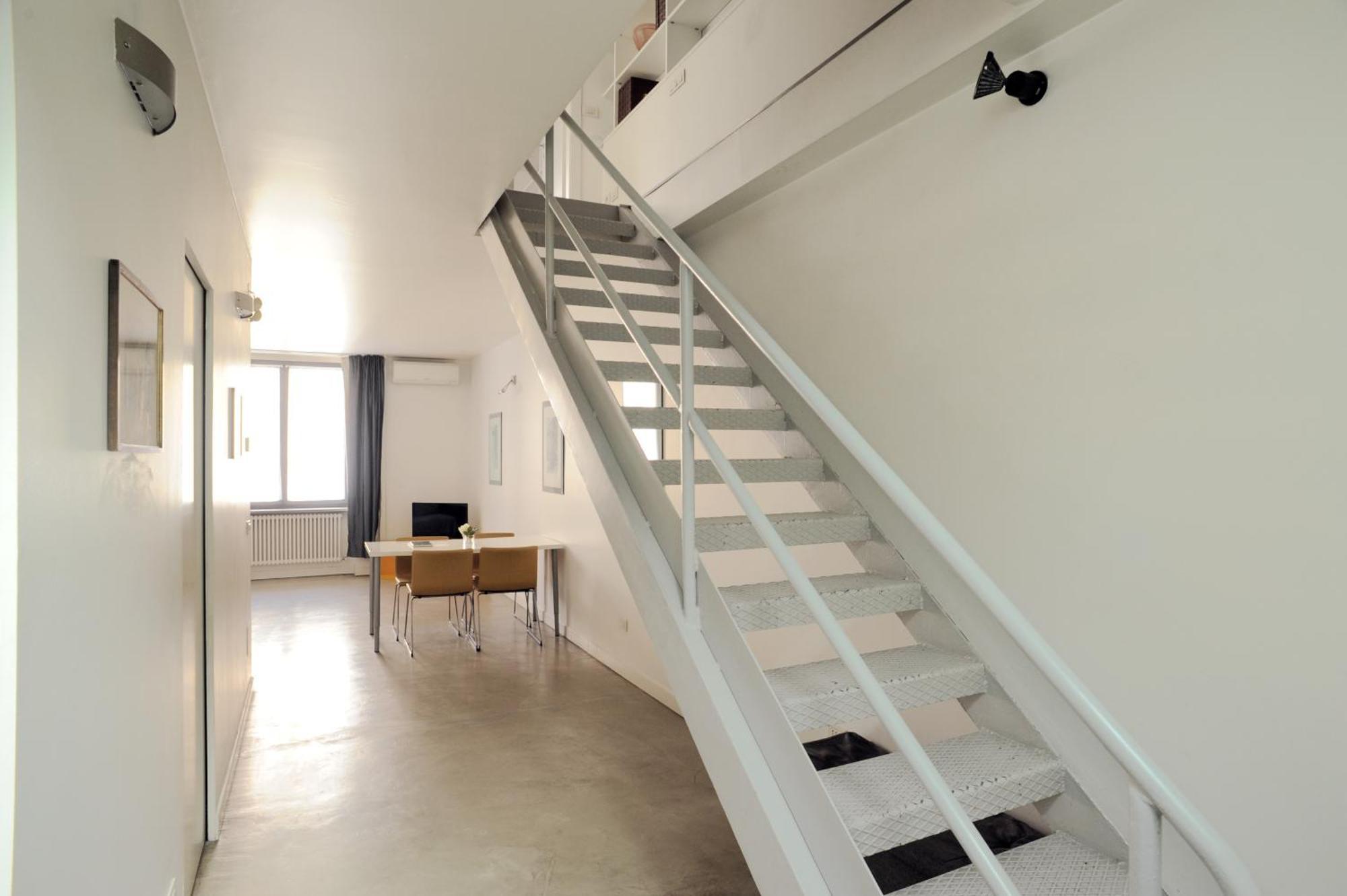 Appartamento Loft Sant Ambrogio With Terrance Milano Esterno foto